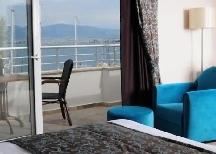 Marina Boutique Hotel 3*