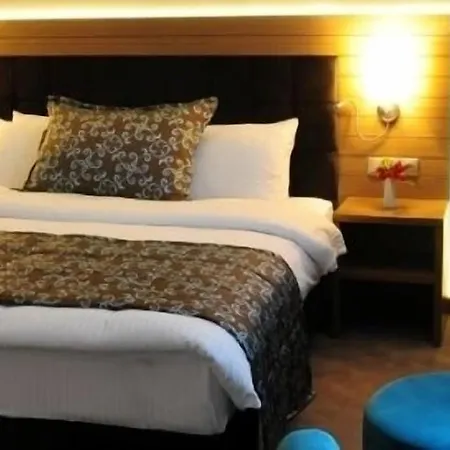 Marina Boutique Hotel 3*