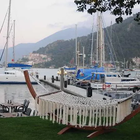 Hotel Marina Boutique Hotel 3*