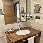 Marina Boutique פאטהיה
