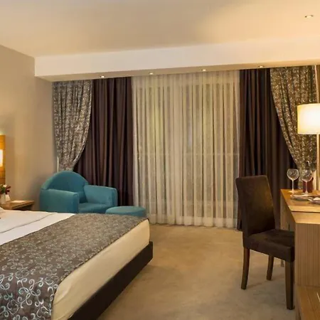 Marina Boutique Hotell 3*