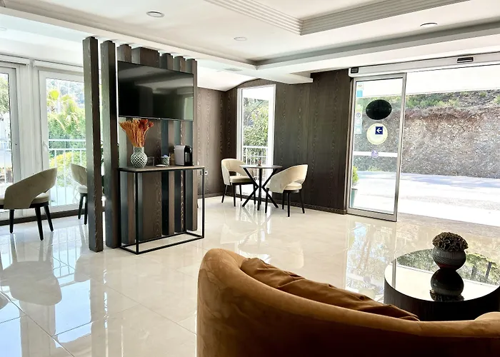 فندق مارينا البوتيكي 3*