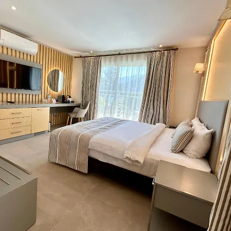 مارينا البوتيكي 3* فتحية