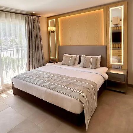 فندق مارينا البوتيكي 3*