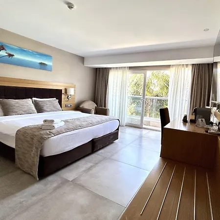 فندق مارينا البوتيكي فتحية