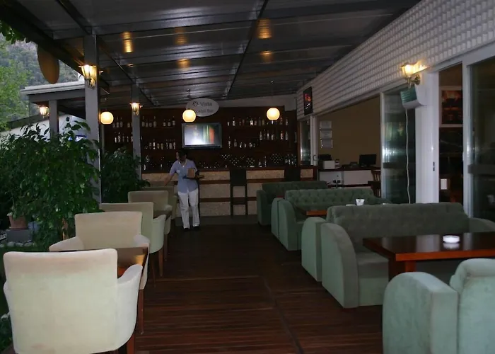 Marina Boutique Hotel 3*